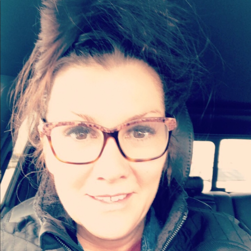 Meet your Posher, Marc annette